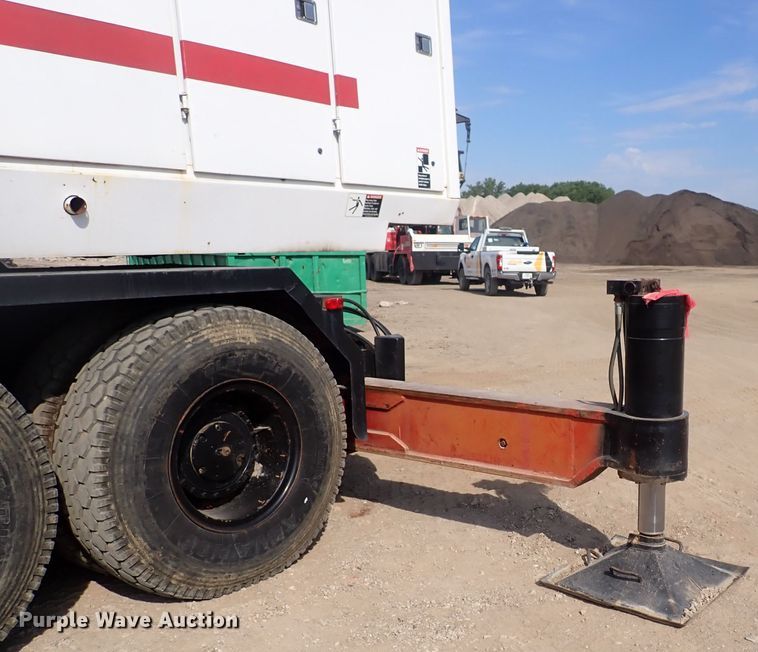 image for item DF5008 1980 FMC Link Belt HC-238B  crane