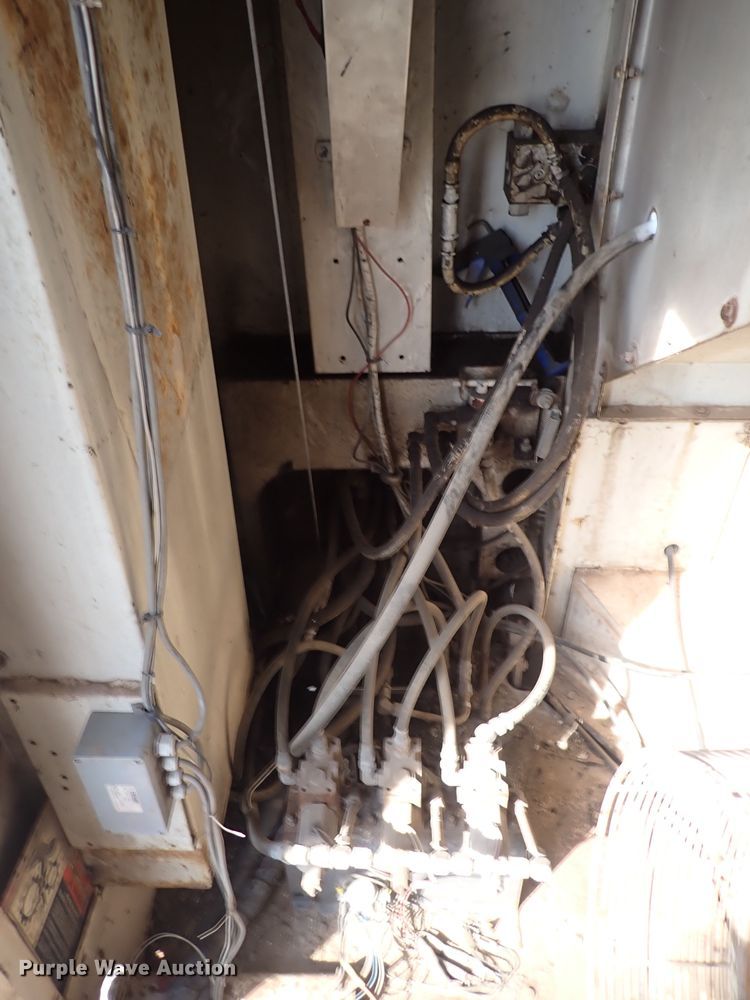 image for item DF5008 1980 FMC Link Belt HC-238B  crane