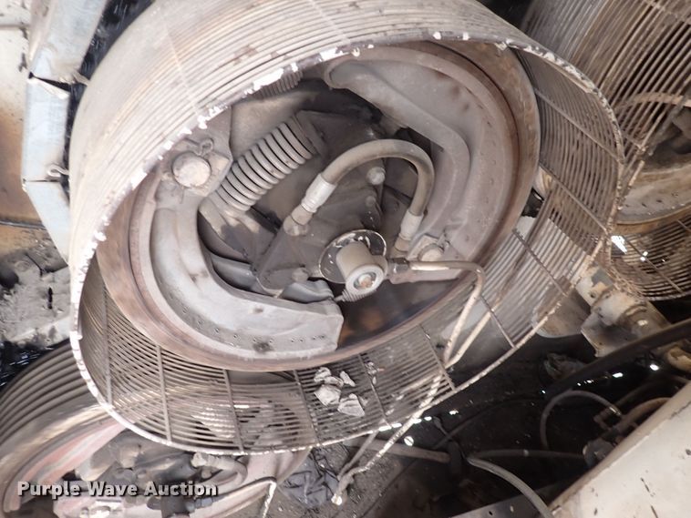 image for item DF5008 1980 FMC Link Belt HC-238B  crane