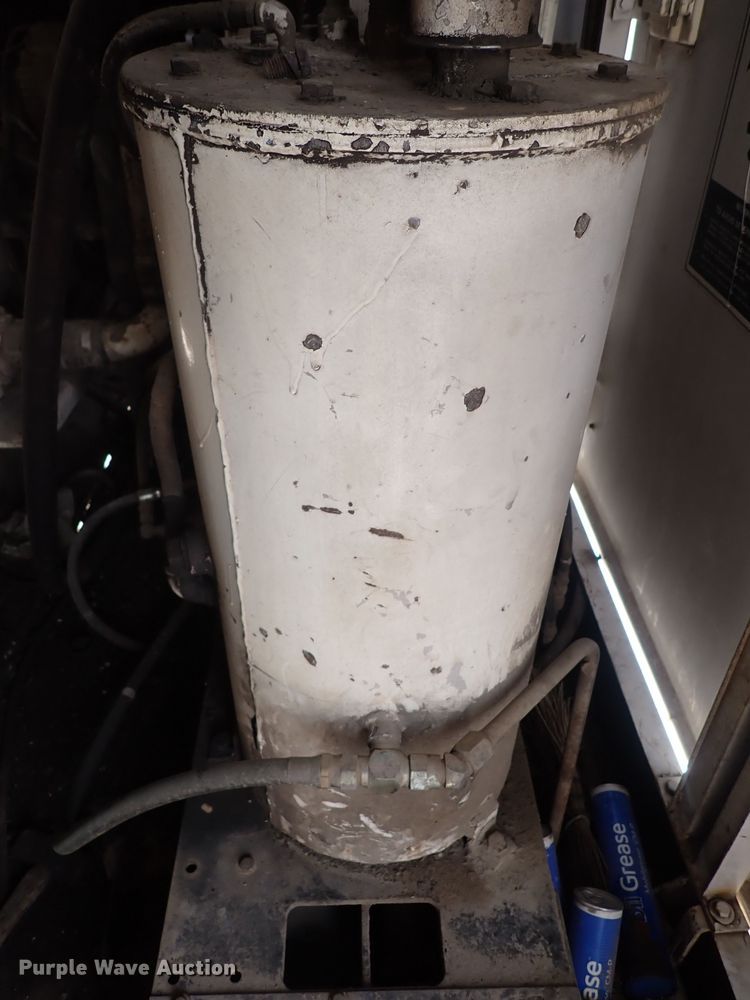 image for item DF5008 1980 FMC Link Belt HC-238B  crane