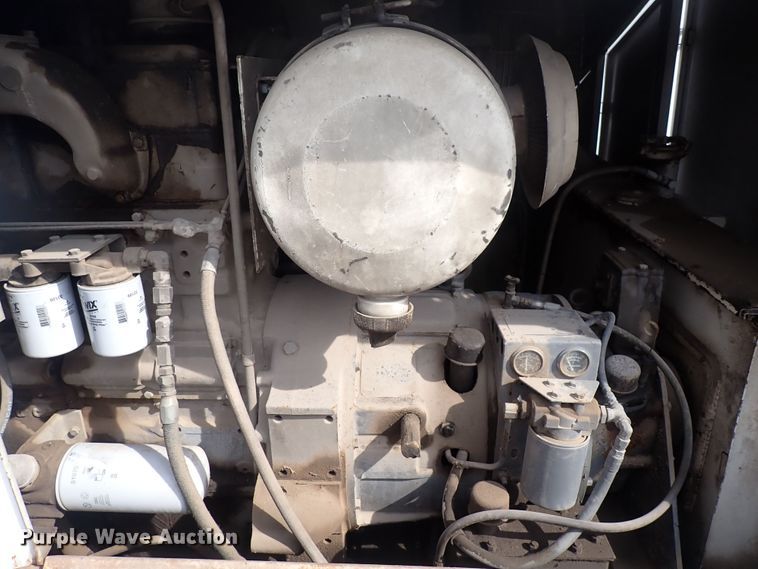 image for item DF5008 1980 FMC Link Belt HC-238B  crane