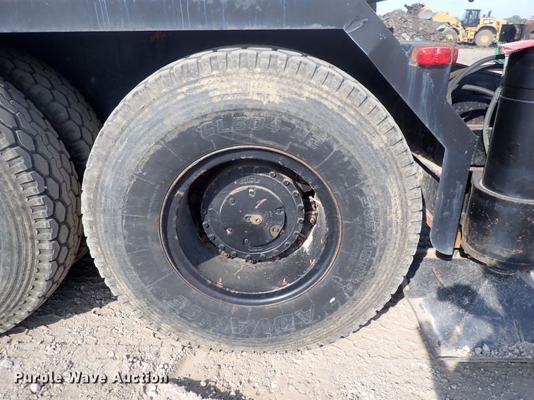 image for item DF5008 1980 FMC Link Belt HC-238B  crane