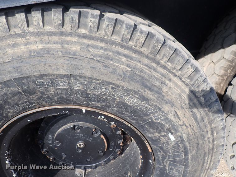 image for item DF5008 1980 FMC Link Belt HC-238B  crane