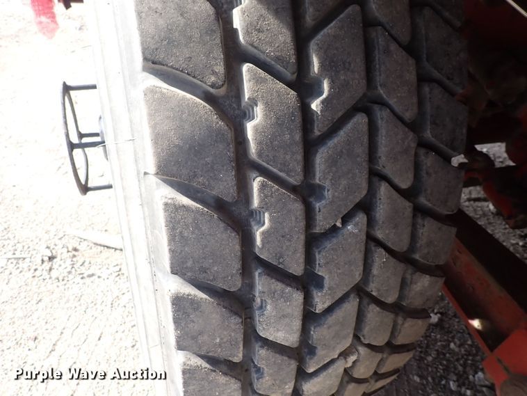 image for item DF5008 1980 FMC Link Belt HC-238B  crane