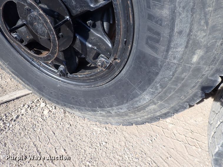 image for item DF5008 1980 FMC Link Belt HC-238B  crane