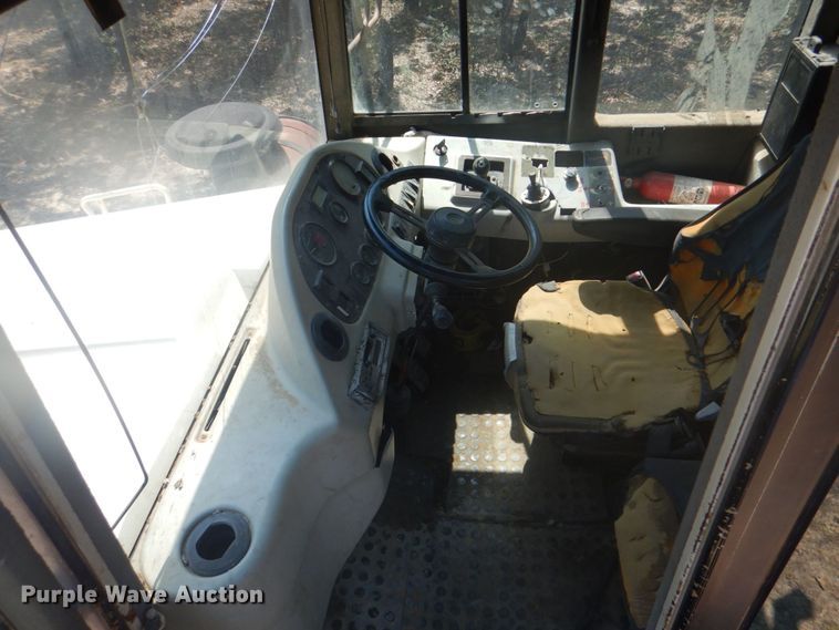 image for item DH7499 2002 Terex TA25  haul truck