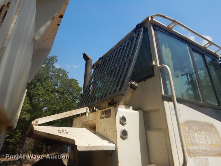 image for item DH7499 2002 Terex TA25  haul truck