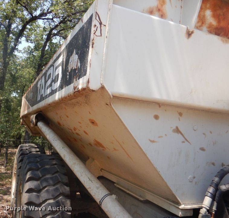 image for item DH7499 2002 Terex TA25  haul truck