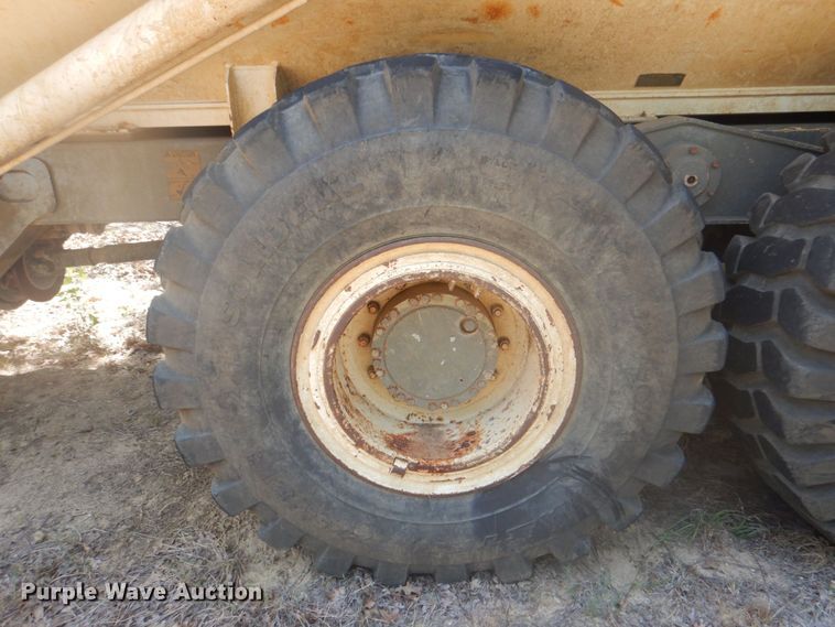 image for item DH7499 2002 Terex TA25  haul truck