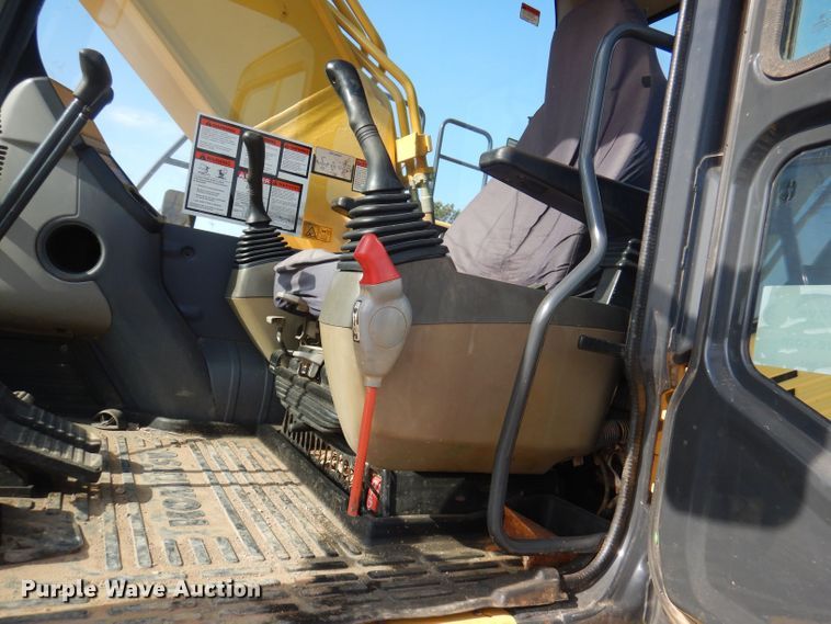 image for item DJ3842 2013 Komatsu PC360LC-10  excavator