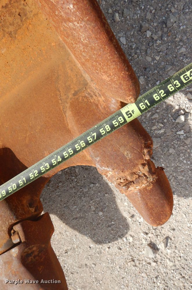 image for item DJ3842 2013 Komatsu PC360LC-10  excavator