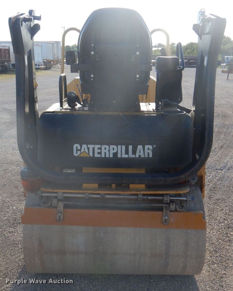 image for item DJ3843 2008 Caterpillar CB24  double drum vibratory roller