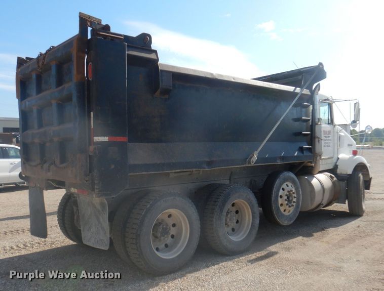 image for item DJ3847 2003 Kenworth T800  dump truck