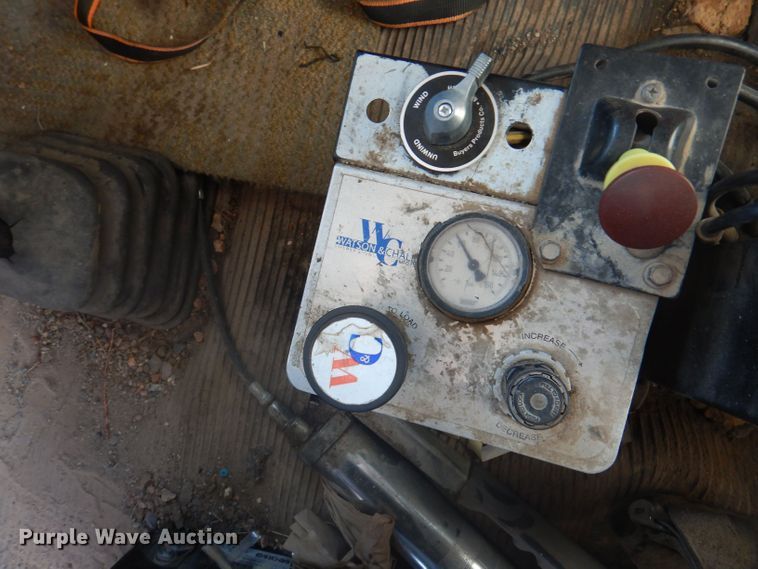 image for item DJ3847 2003 Kenworth T800  dump truck