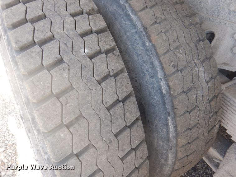 image for item DJ3847 2003 Kenworth T800  dump truck