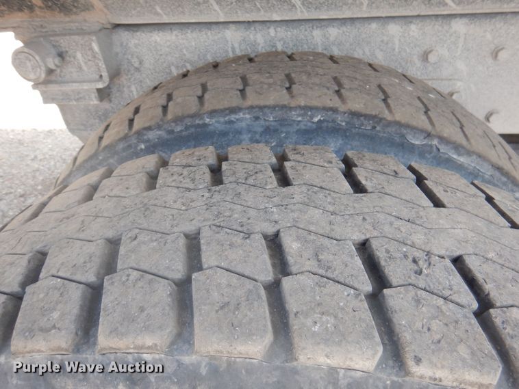 image for item DJ3847 2003 Kenworth T800  dump truck