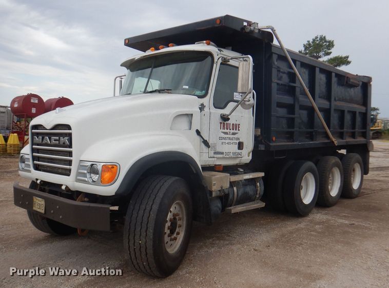 image for item DJ3848 2005 Mack CV713 Granite  dump truck