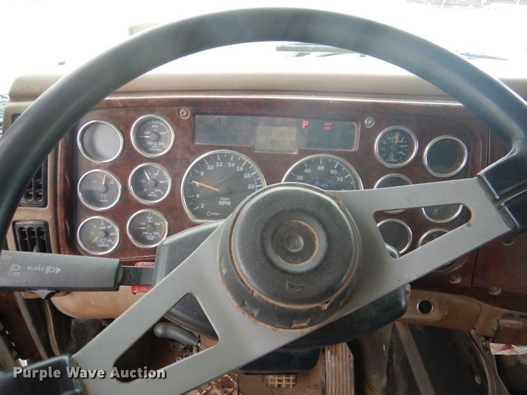 image for item DJ3848 2005 Mack CV713 Granite  dump truck