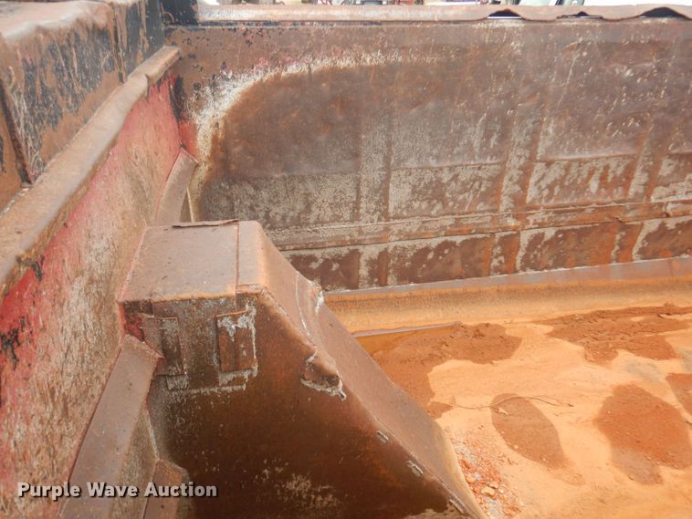 image for item DJ3848 2005 Mack CV713 Granite  dump truck