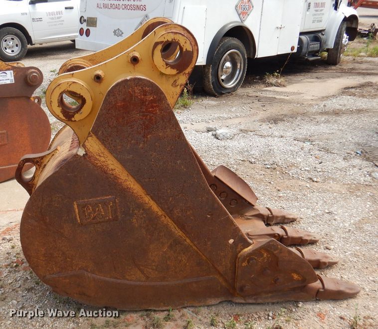 image for item DJ3851 Caterpillar  excavator bucket