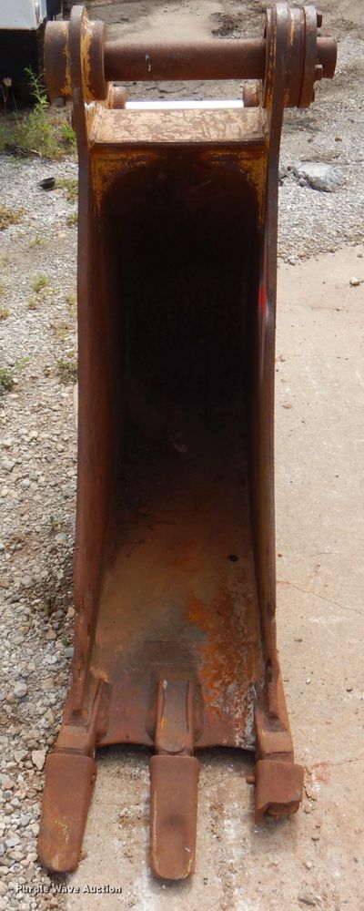 image for item DJ3852 Caterpillar  excavator bucket