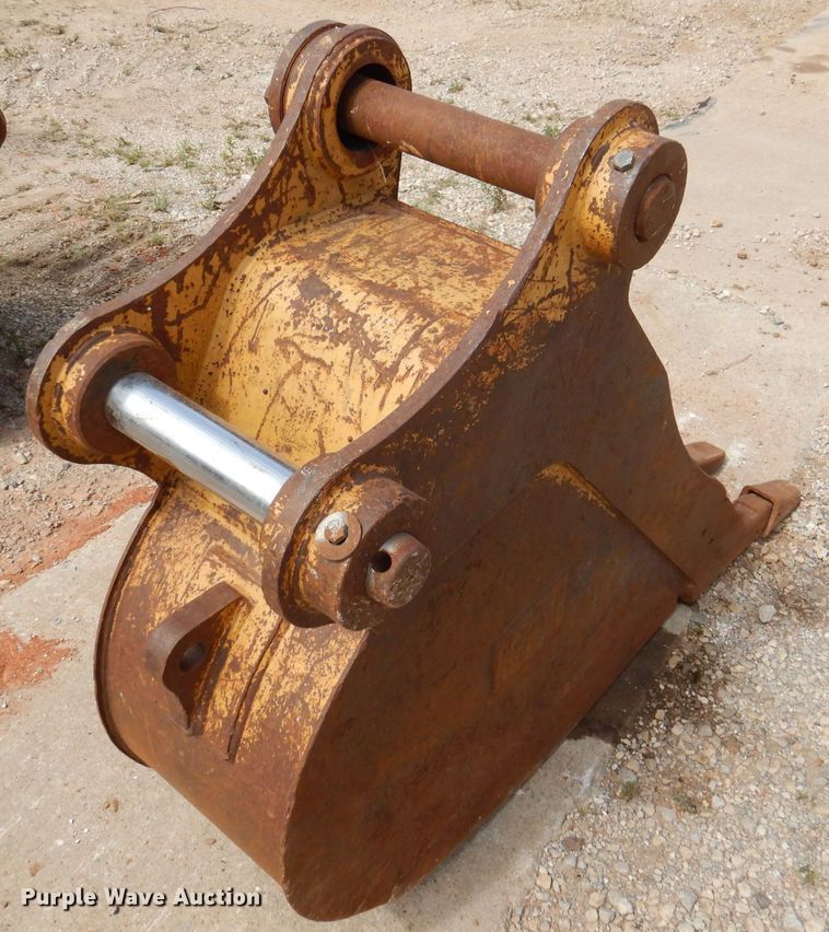 image for item DJ3852 Caterpillar  excavator bucket