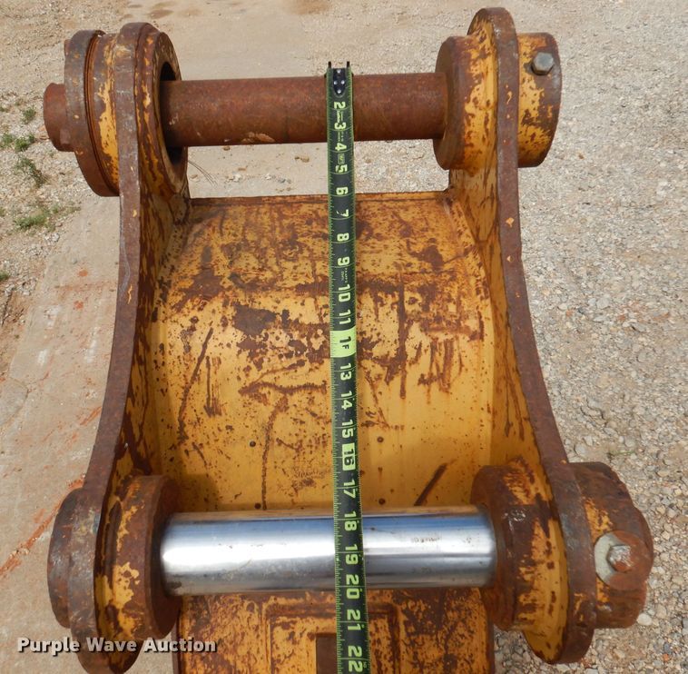 image for item DJ3852 Caterpillar  excavator bucket