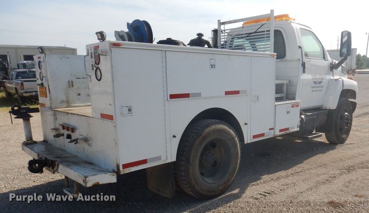 image for item DJ3862 2005 Chevrolet C7500  utility / service truck