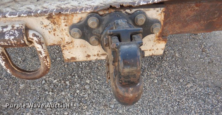 image for item DJ3862 2005 Chevrolet C7500  utility / service truck