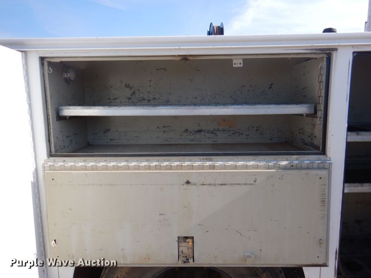 image for item DJ3862 2005 Chevrolet C7500  utility / service truck