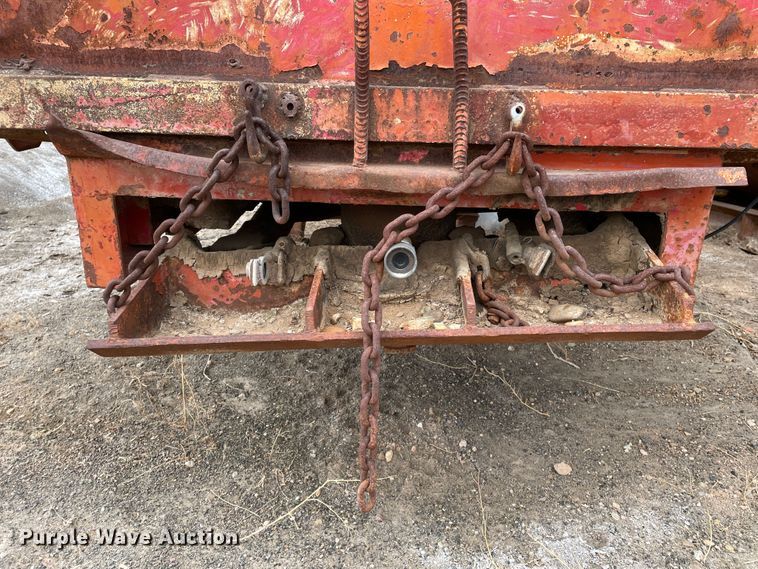 image for item DJ5027 1972 Lufkin  end dump trailer