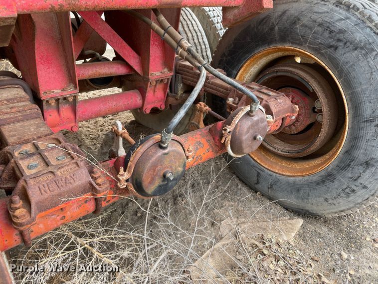 image for item DJ5027 1972 Lufkin  end dump trailer