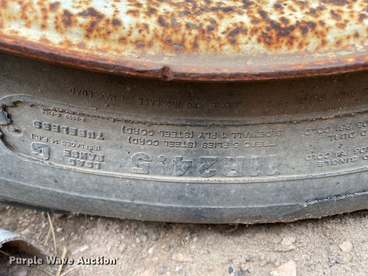 image for item DJ5027 1972 Lufkin  end dump trailer