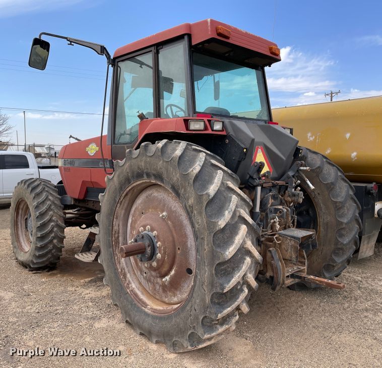 image for item DJ5028 1997 Case IH 8940  MFWD tractor