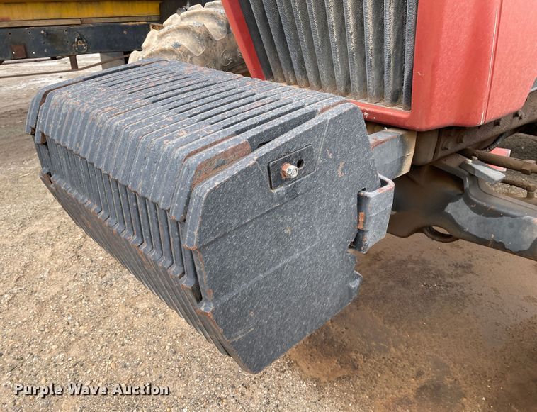 image for item DJ5028 1997 Case IH 8940  MFWD tractor