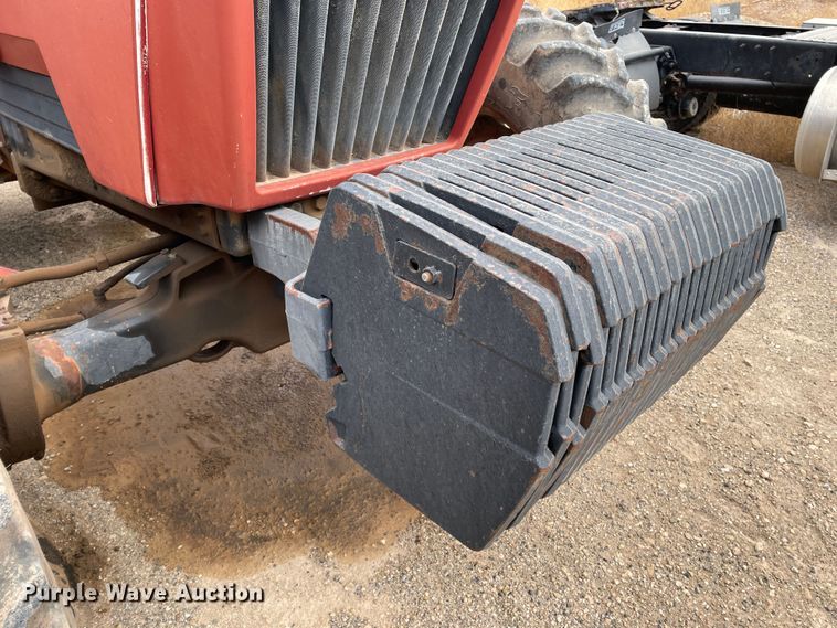 image for item DJ5028 1997 Case IH 8940  MFWD tractor