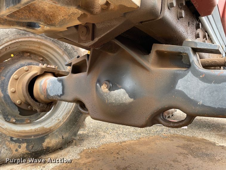 image for item DJ5028 1997 Case IH 8940  MFWD tractor