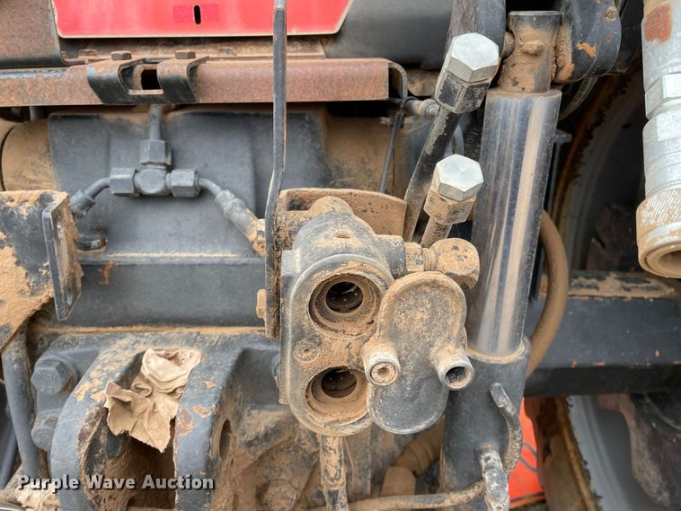 image for item DJ5028 1997 Case IH 8940  MFWD tractor