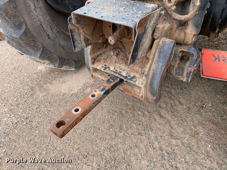 image for item DJ5028 1997 Case IH 8940  MFWD tractor