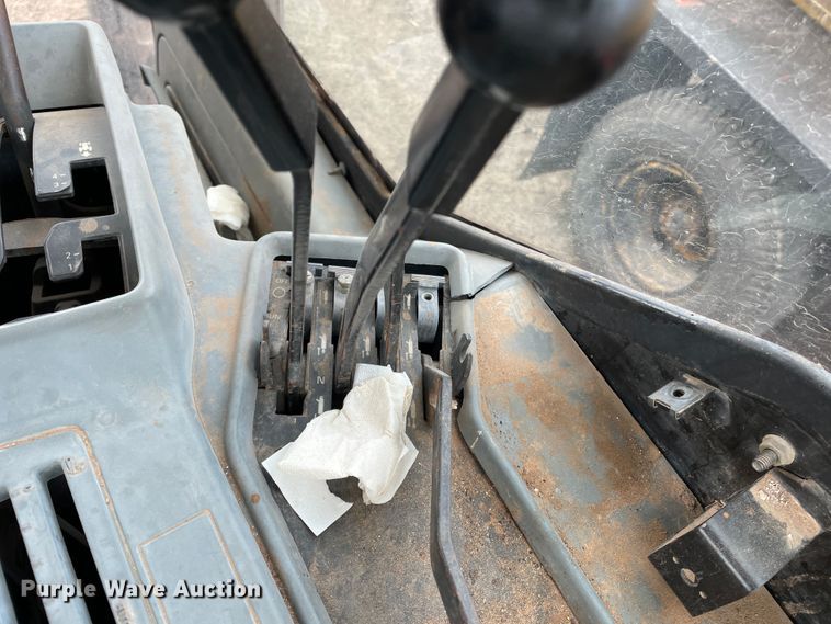 image for item DJ5028 1997 Case IH 8940  MFWD tractor