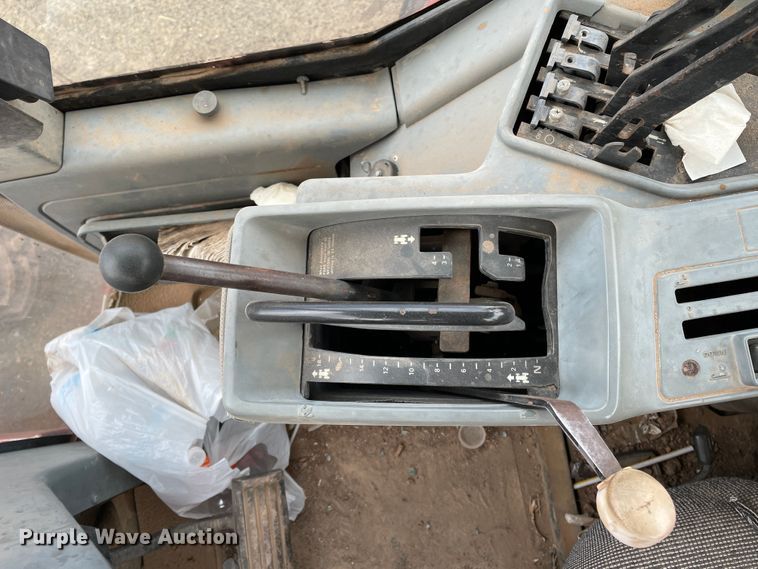 image for item DJ5028 1997 Case IH 8940  MFWD tractor