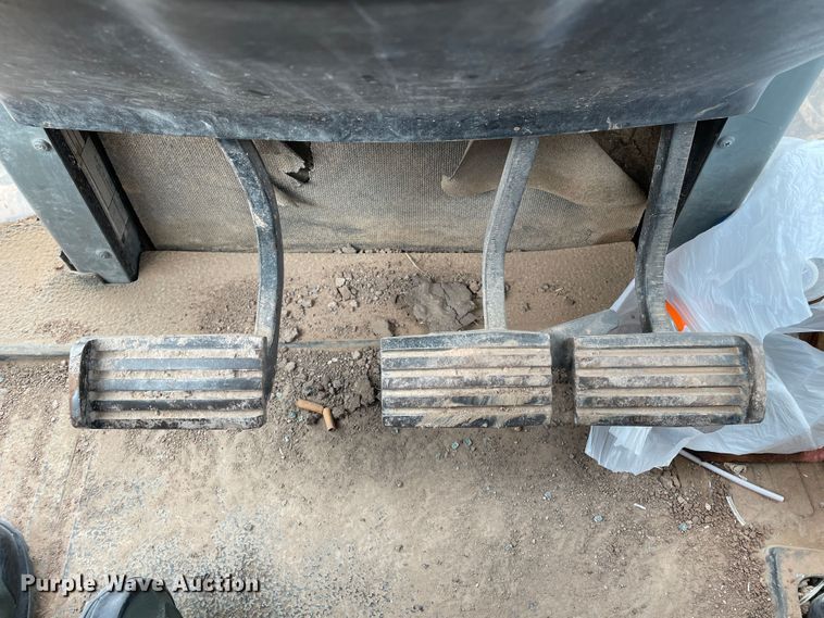 image for item DJ5028 1997 Case IH 8940  MFWD tractor