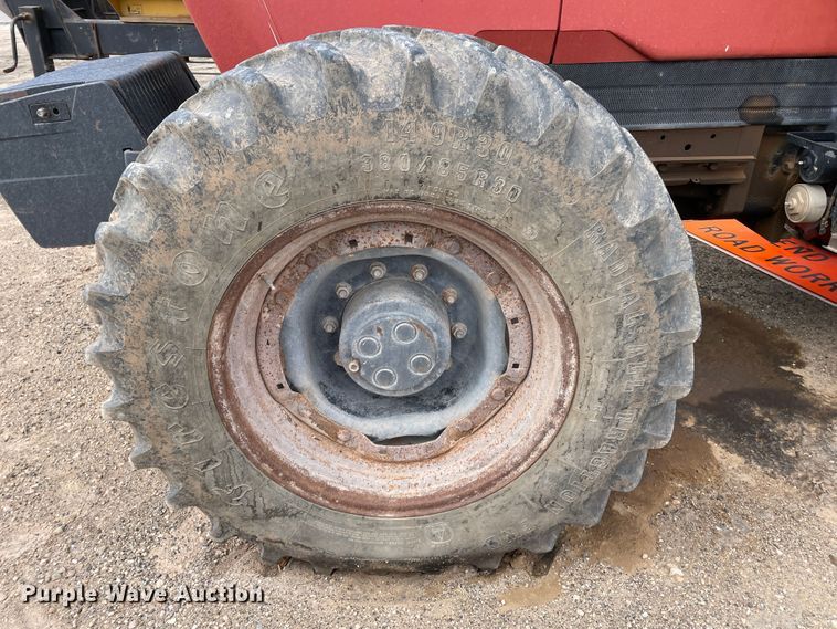 image for item DJ5028 1997 Case IH 8940  MFWD tractor