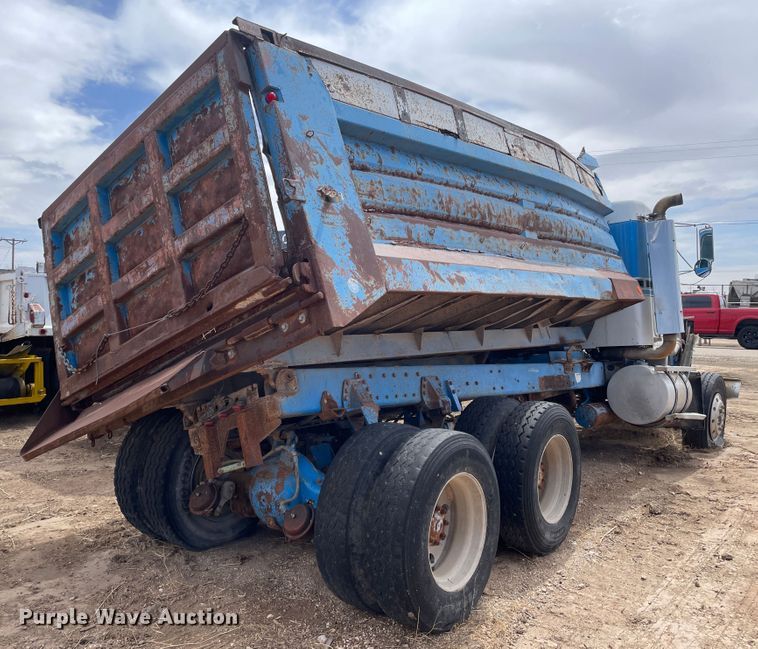 image for item DJ5030 1988 Kenworth T800  dump truck