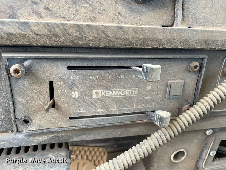 image for item DJ5030 1988 Kenworth T800  dump truck