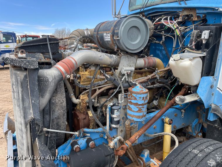 image for item DJ5030 1988 Kenworth T800  dump truck