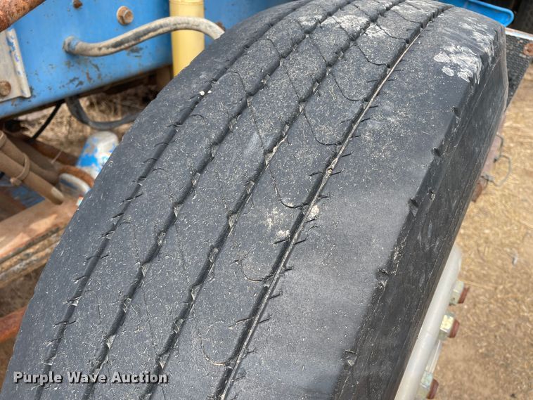 image for item DJ5030 1988 Kenworth T800  dump truck