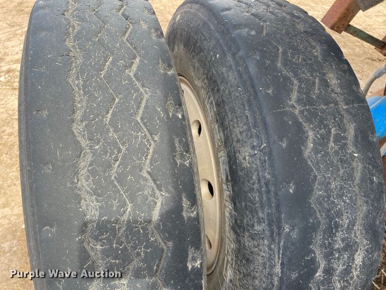 image for item DJ5030 1988 Kenworth T800  dump truck