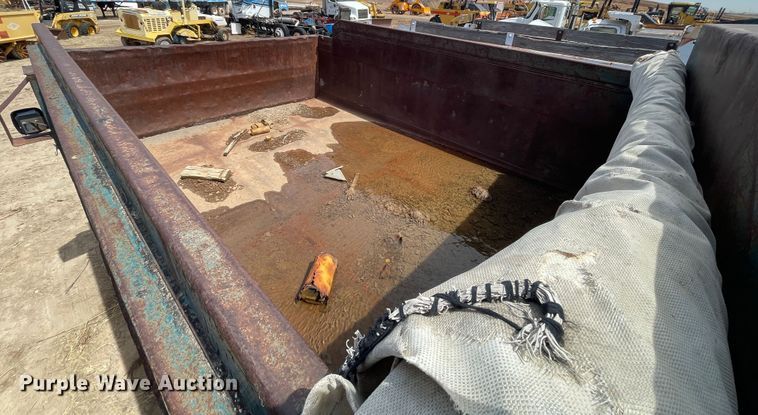 image for item DJ5031 1986 International 1654  dump truck