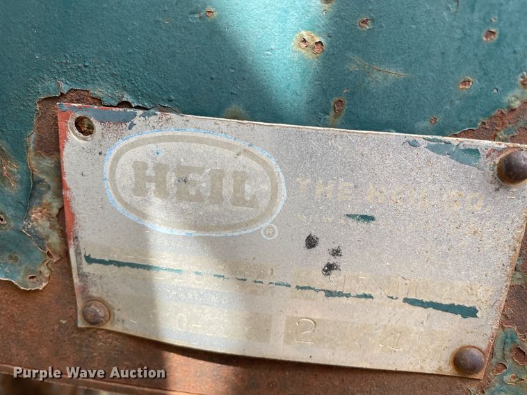 image for item DJ5031 1986 International 1654  dump truck